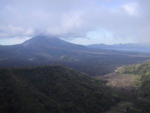 巴厘岛巴特山